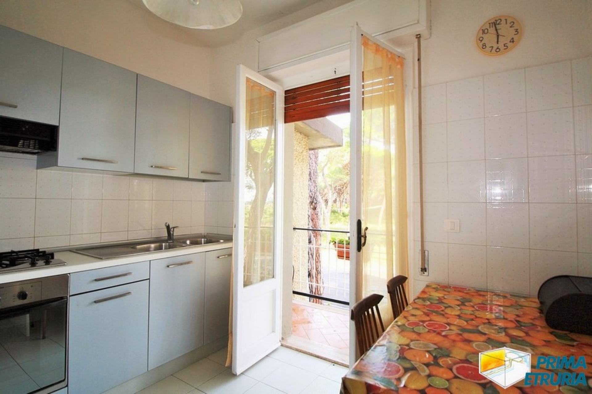 TRE CAMERE CON GIARDINO - ZONA ROSMARINA -