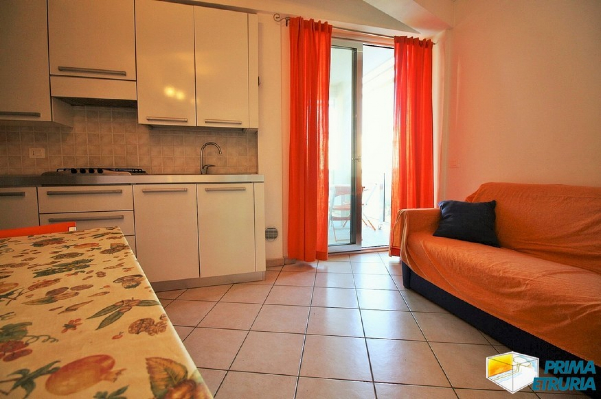 BILOCALE VISTA MARE - ZONA ROSMARINA -