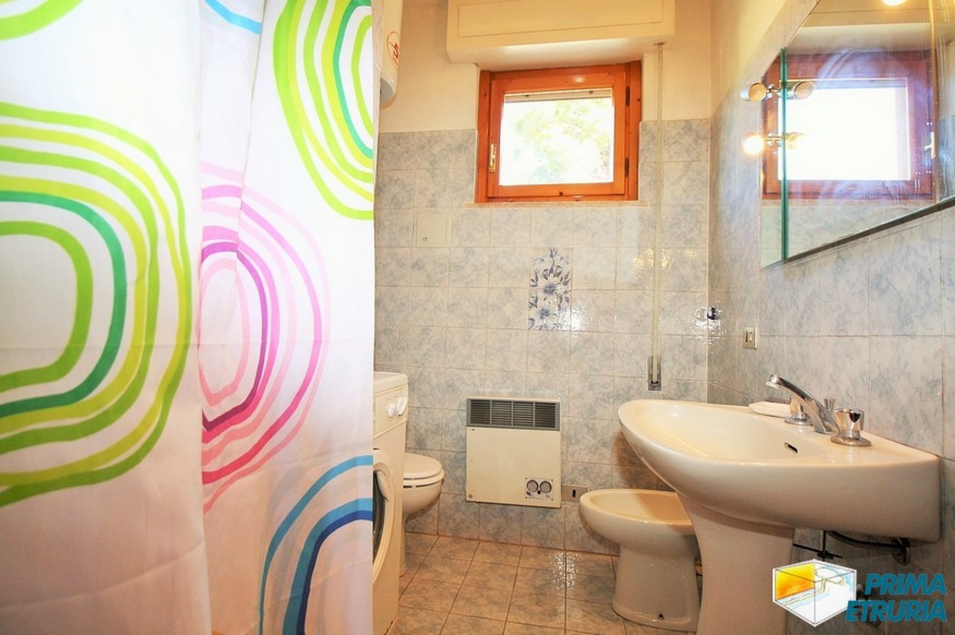 BILOCALE CON FANTASTICO TERRAZZO E POSTO AUTO - ZONA ROSMARINA - 