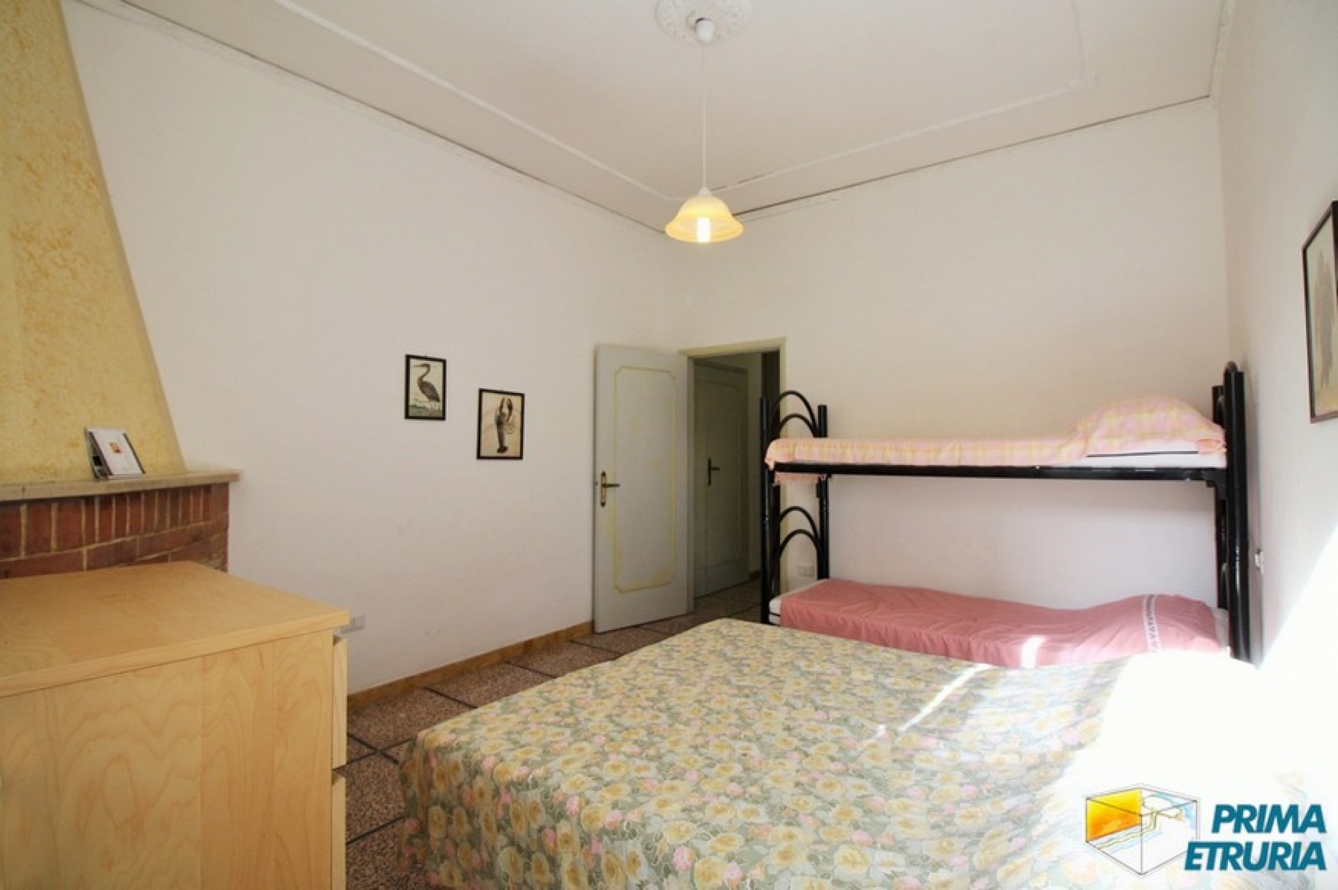 TRILOCALE CON GARAGE E GIARDINO - ZONA ROSMARINA -