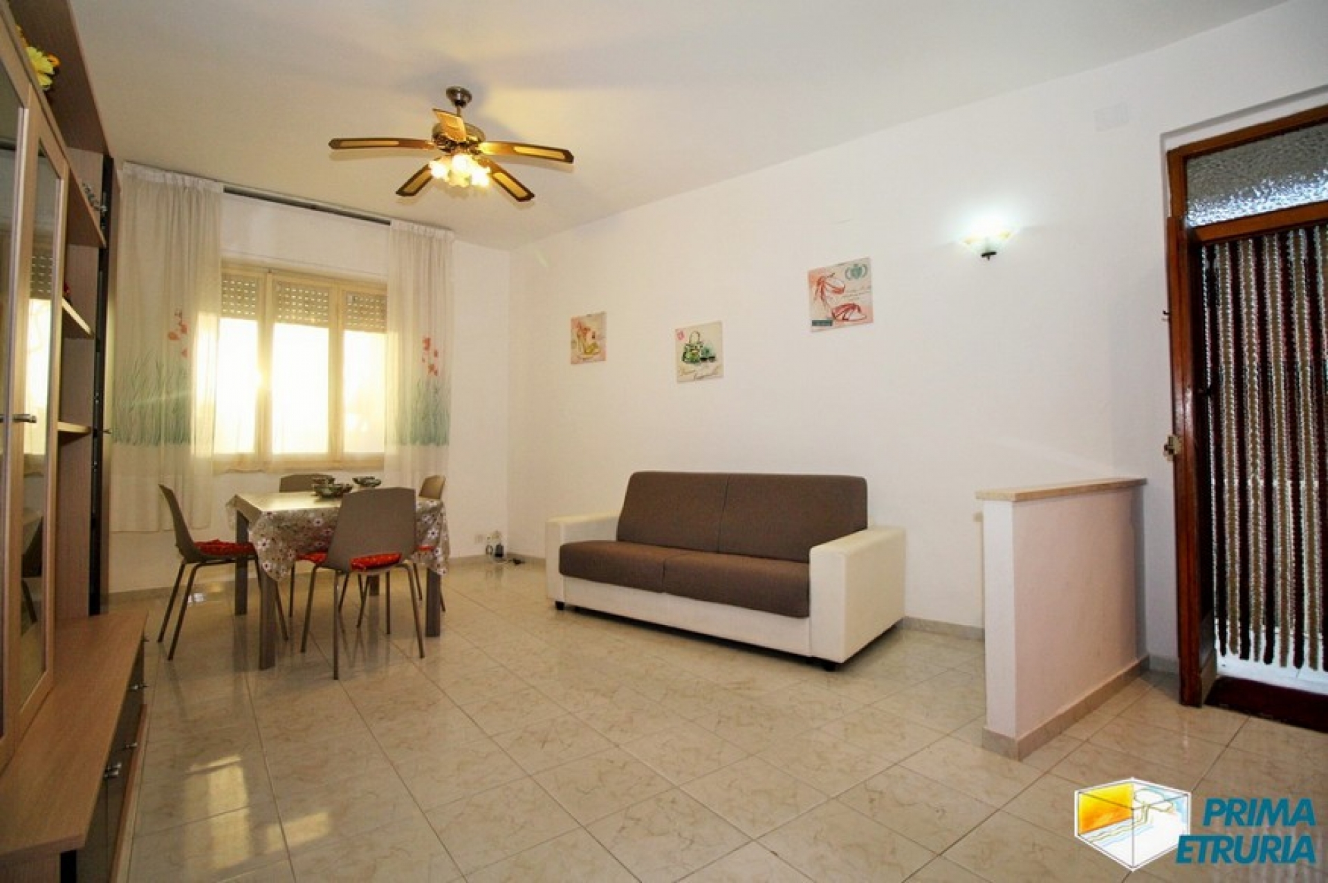 BILOCALE CON TERRAZZO VIA DELLE ROSE - ZONA ROSMARINA - ( A13 )