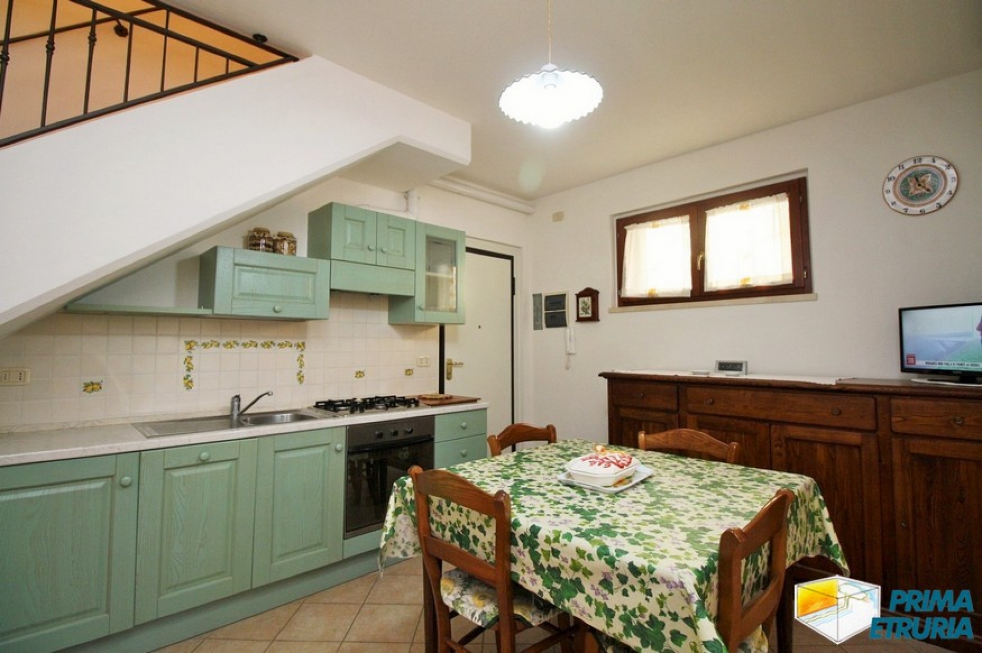 BELLISSIMO TRILOCALE SU DUE LIVELLI - ZONA CENTRO -