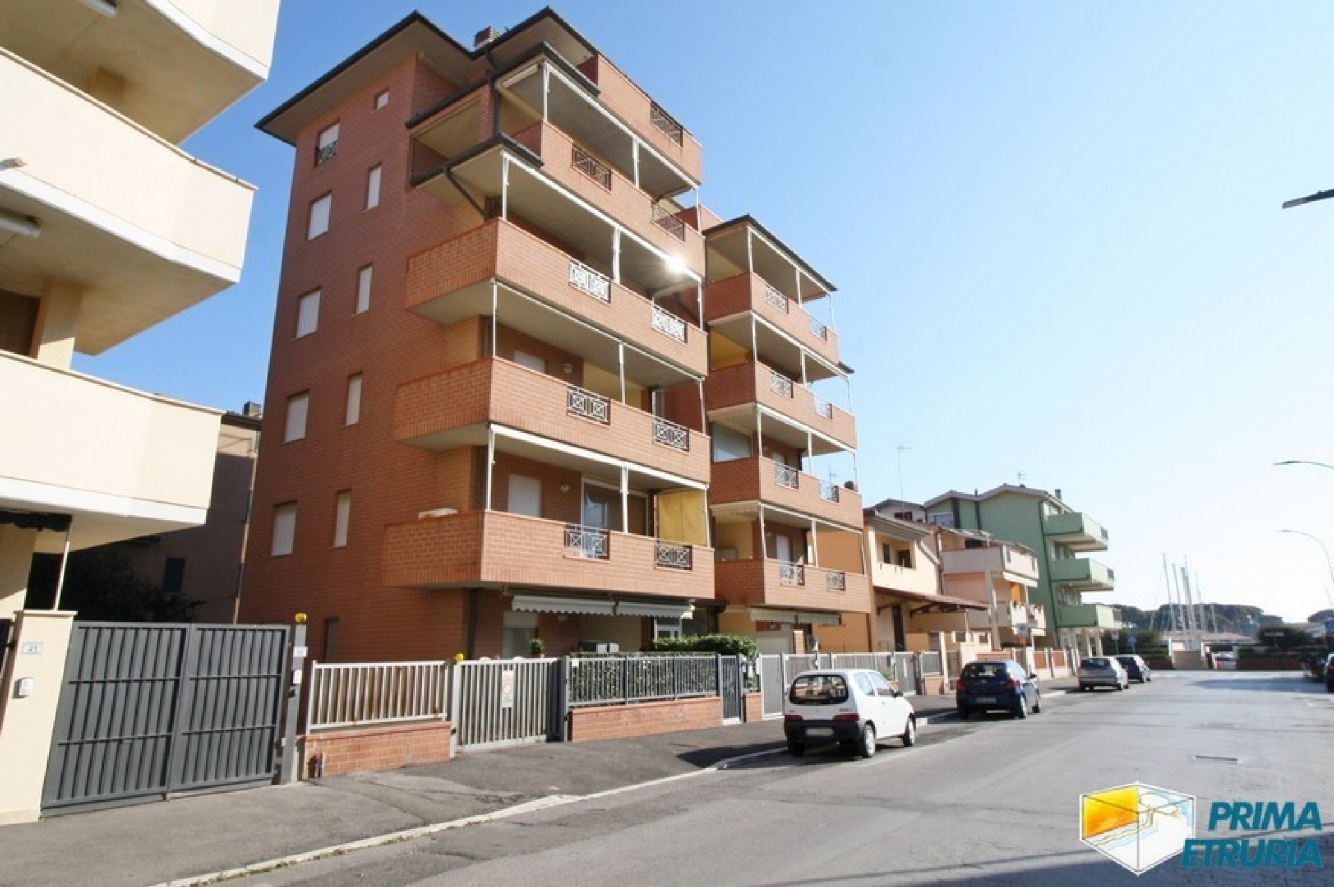 BELLISSIMO TRILOCALE A DUE PASSI DAL MARE - ZONA CENTRO -