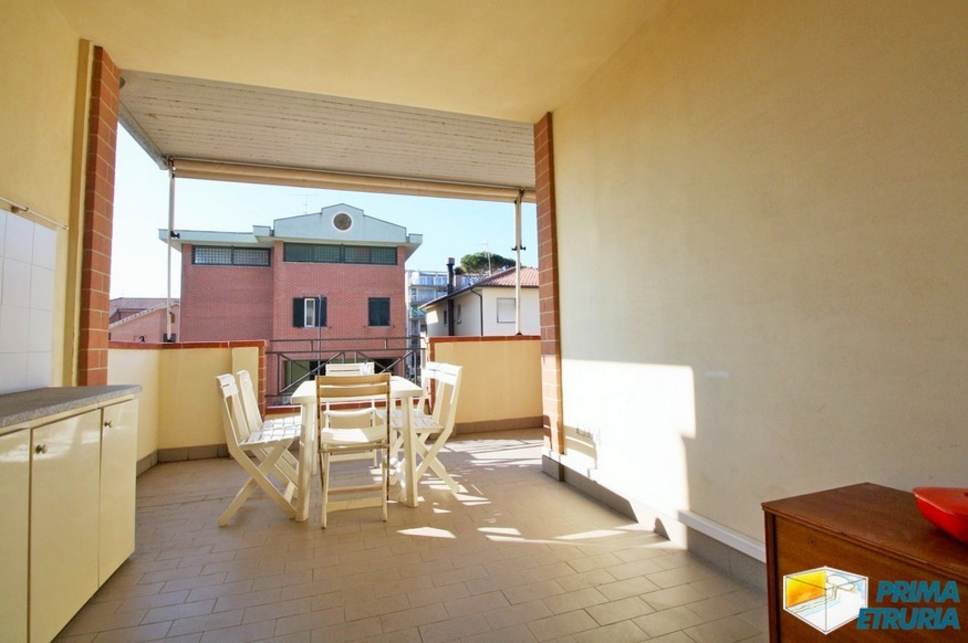 BELLISSIMO TRILOCALE A DUE PASSI DAL MARE - ZONA CENTRO -