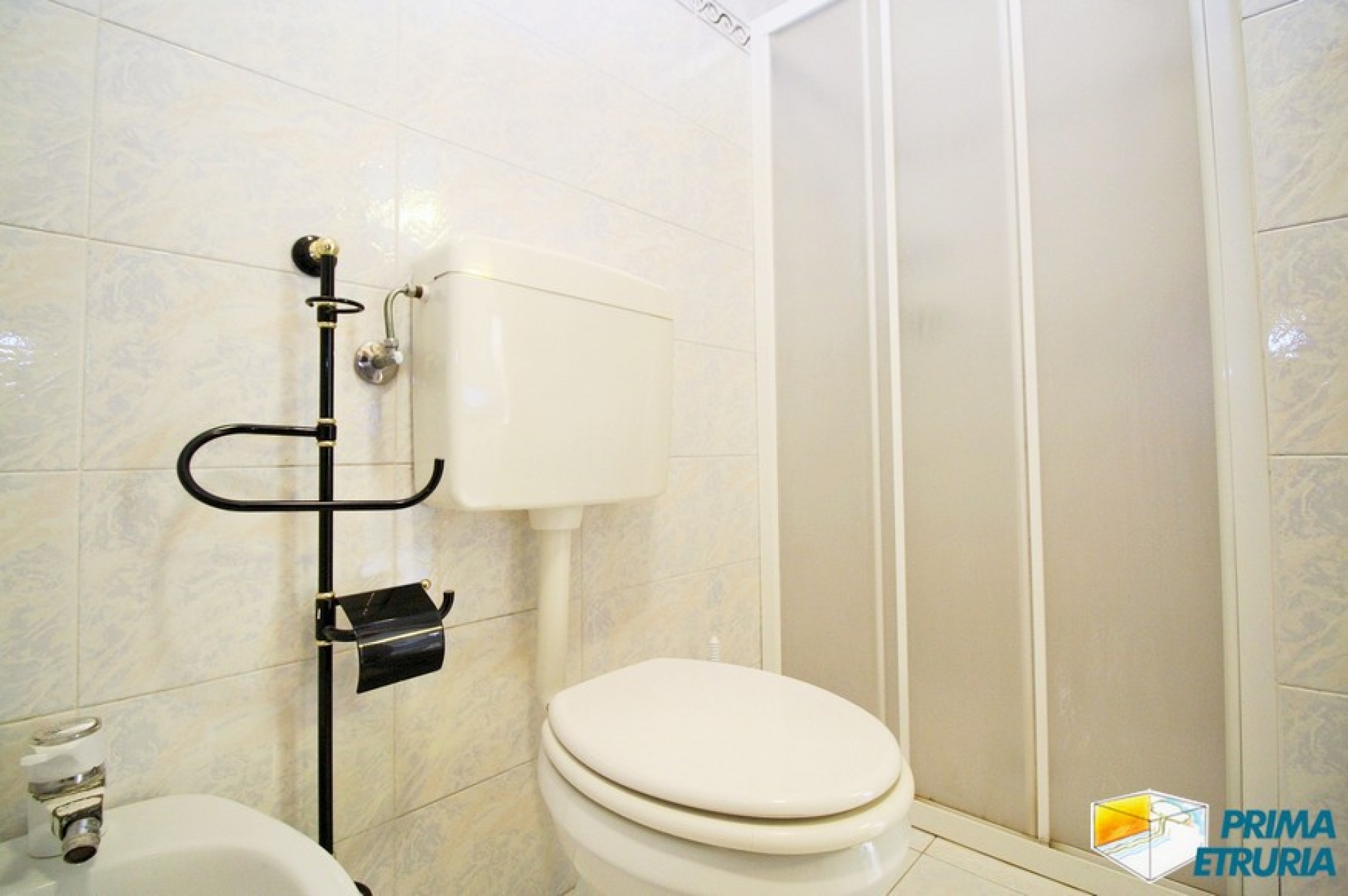 BILOCALE VISTA MARE - ZONA CENTRO -