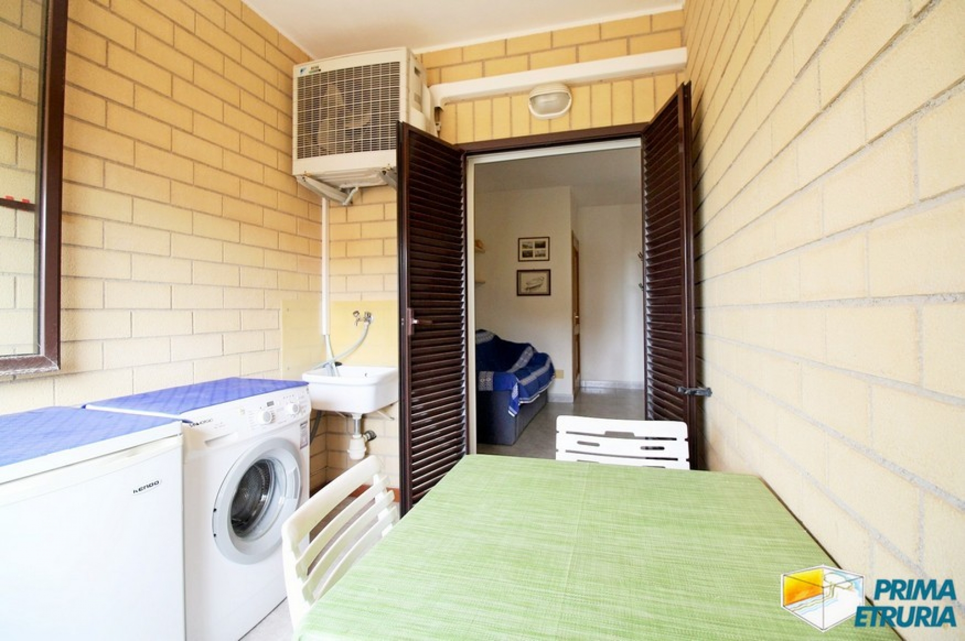 BILOCALE VISTA MARE - ZONA CENTRO -