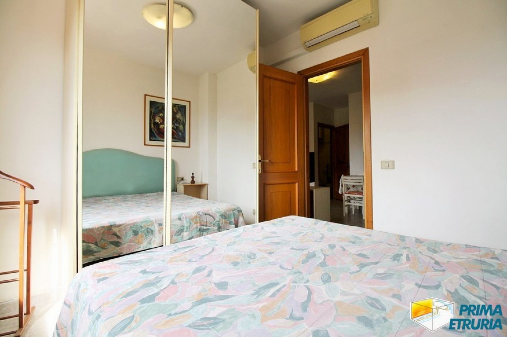 BILOCALE VISTA MARE - ZONA CENTRO -