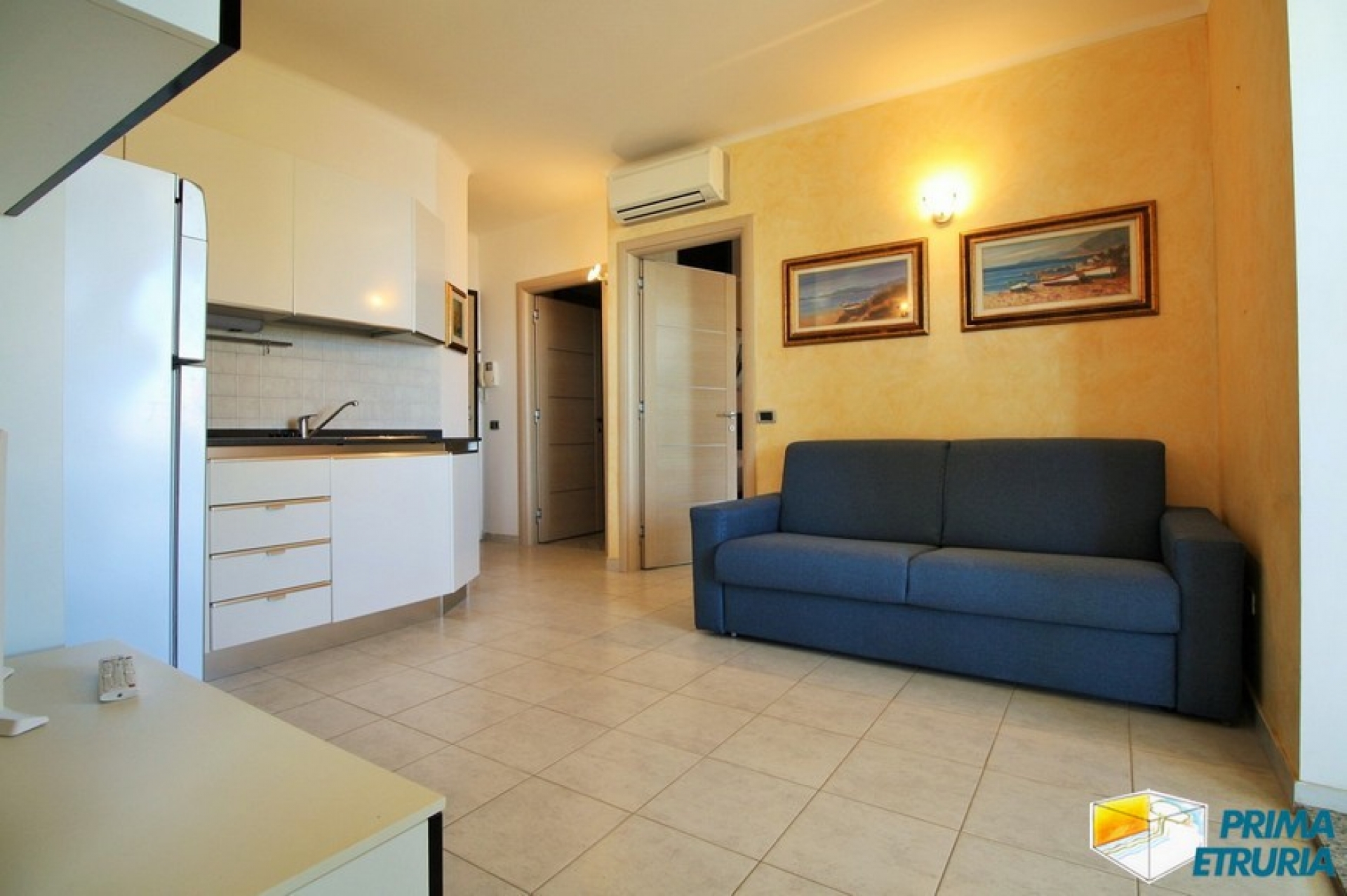 FANTASTICO TRILOCALE FRONTE MARE - ZONA CENTRALE -