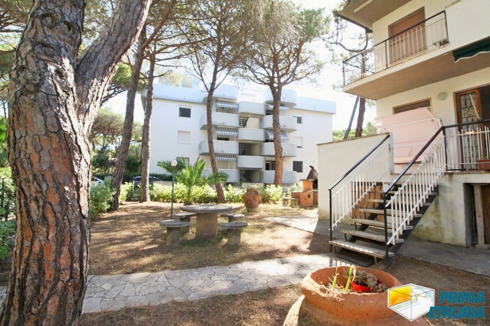 - PRINCIPINA A MARE - TRILOCALE VICINO ALLA SPIAGGIA CON GIARDINO
