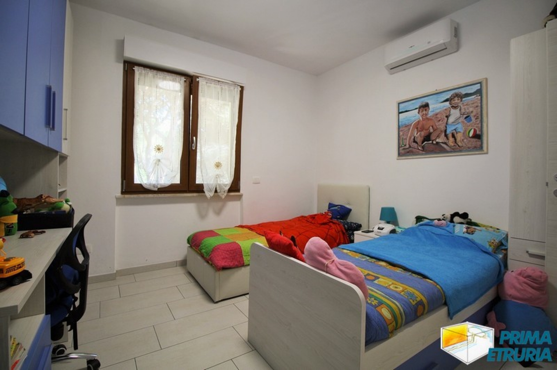 AMPIO TRE CAMERE RISTRUTTURATO - ZONA CENTRO -
