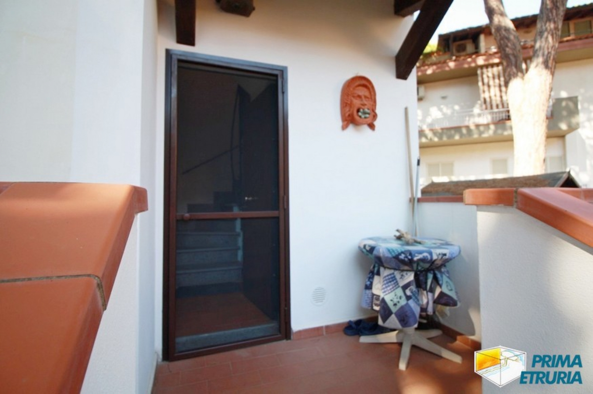 BILOCALE BILOCALE CON AMPIA TERRAZZA - ZONA ROSMARINA -
