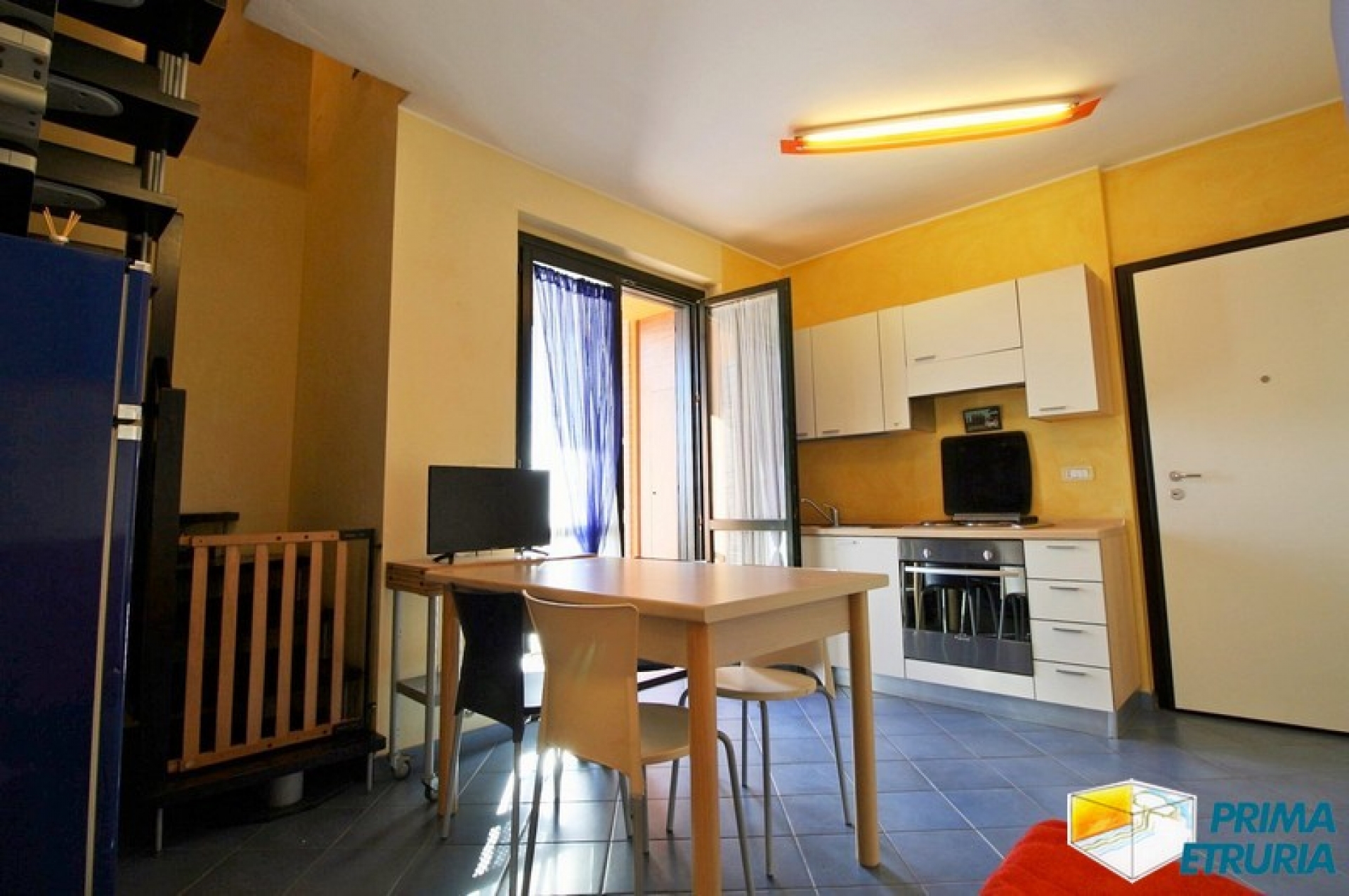 Attico su due livelli con ampie terrazze vista mare - ZONA CENTRO -