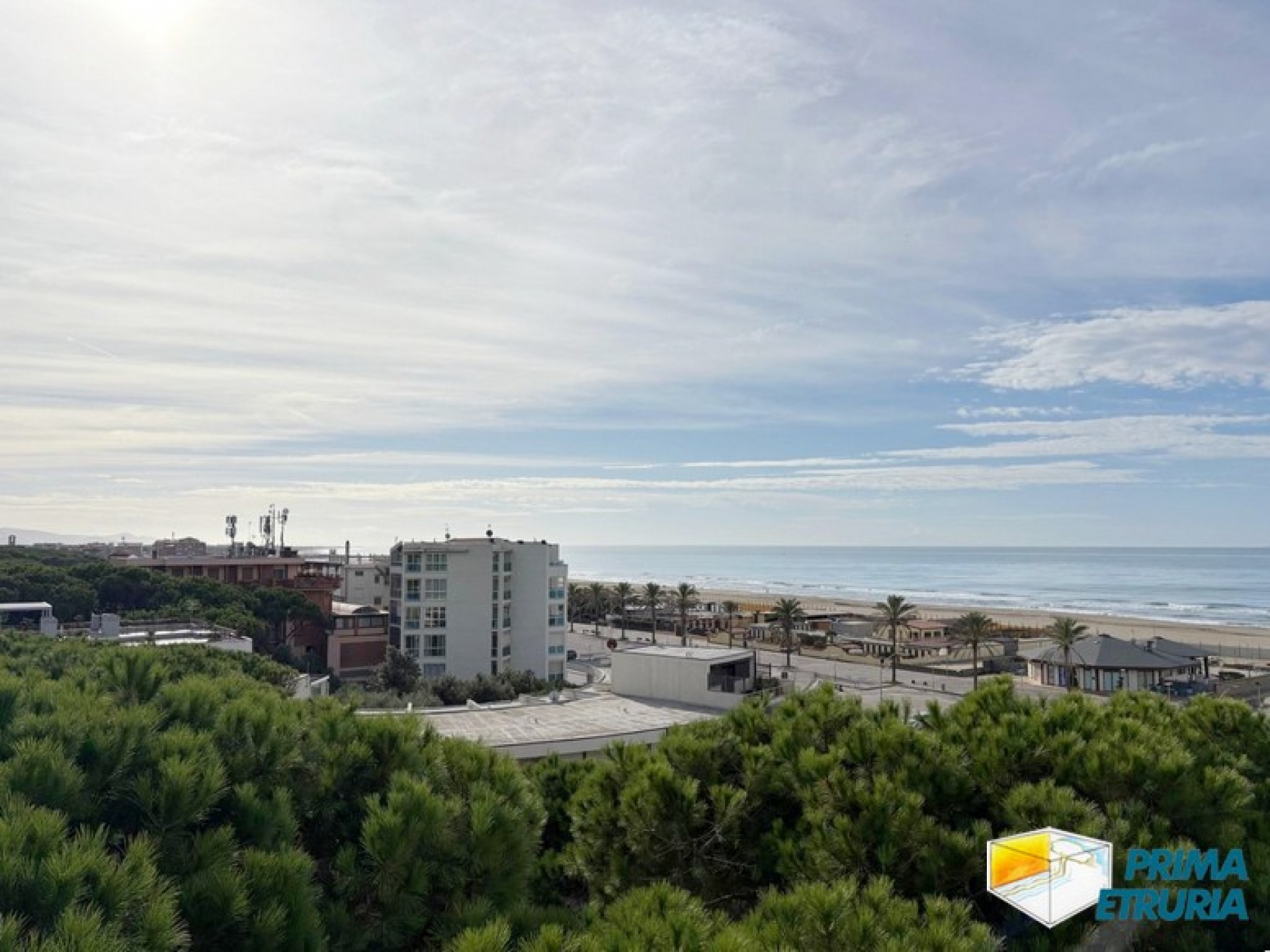 Vista mare mozzafiato dal quinto piano: quota in vendita nella Cooperativa La Tartaruga - ZONA ROSMARINA -