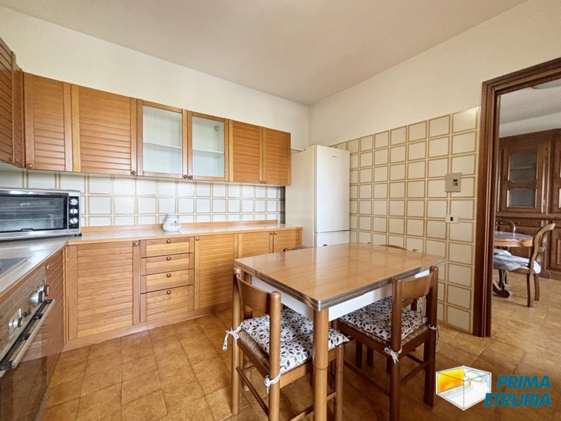 Ampio appartamento con terrazza abitabile e garage - ZONA TOMBOLO -