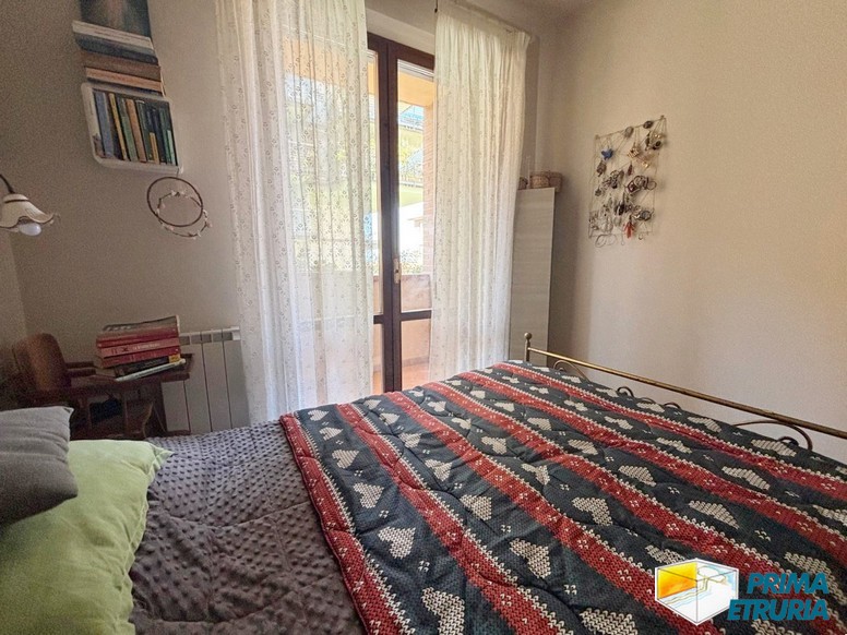 Tra il mare e la quiete del corso, una casa da vivere con libertà - ZONA CENTRO -