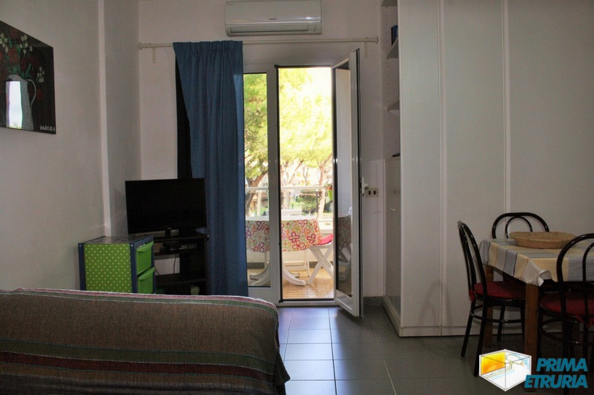 MONOLOCALE  LIRA 73 - ZONA ROSMARINA