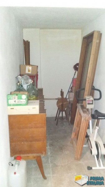 - GROSSETO - VENDESI TRILOCALE ZONA TRIBUNALE