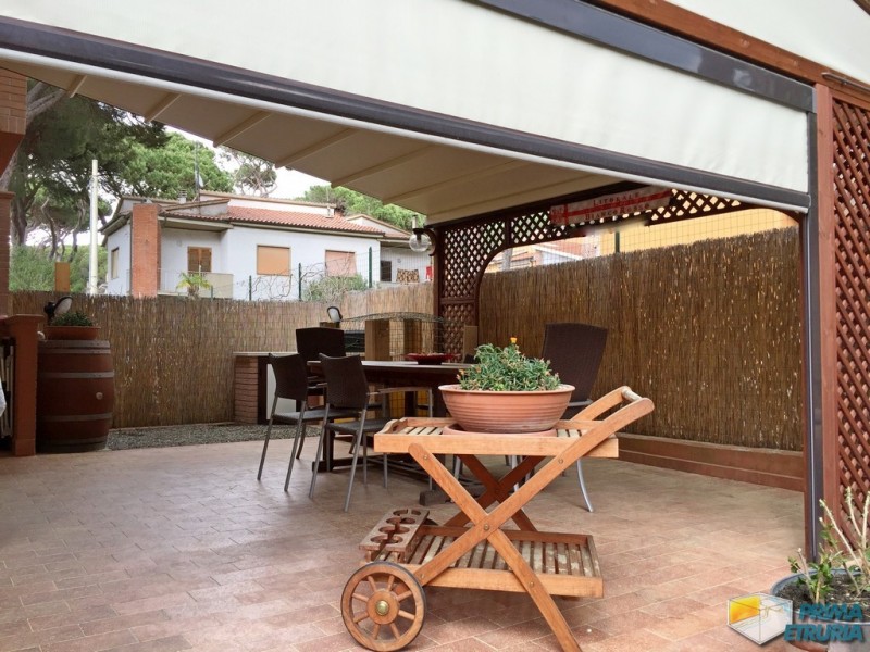 BILOCALE CON TAVERNA GIARA 2 - ZONA ROSMARINA -