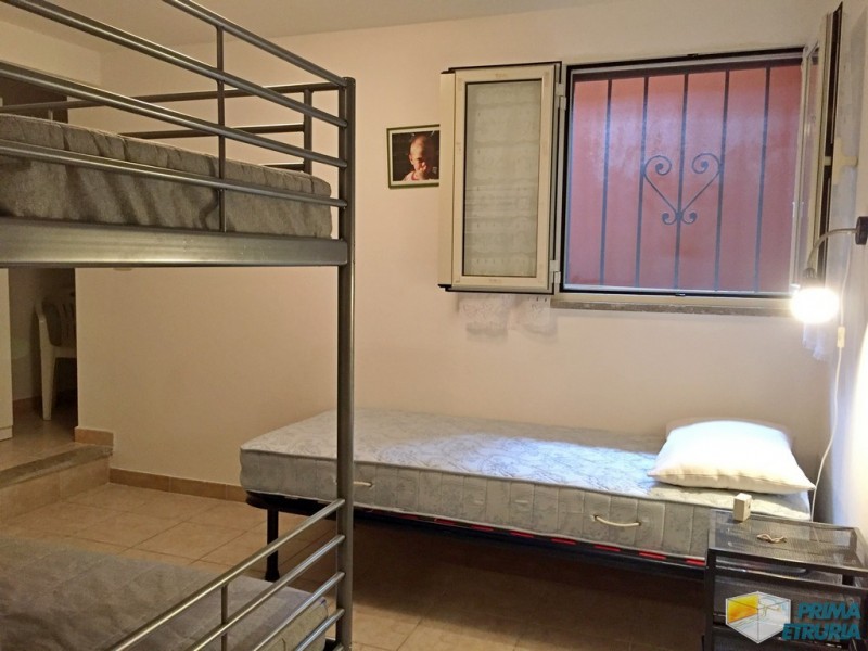BILOCALE CON TAVERNA GIARA 2 - ZONA ROSMARINA -