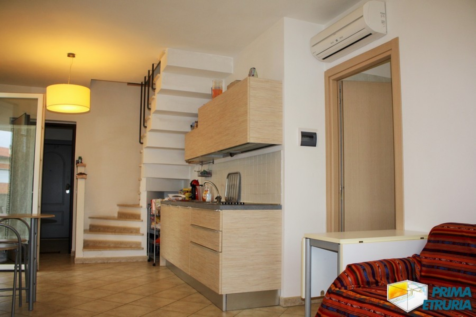VENDESI ATTICO VISTA MARE - ZONA ROSMARINA -