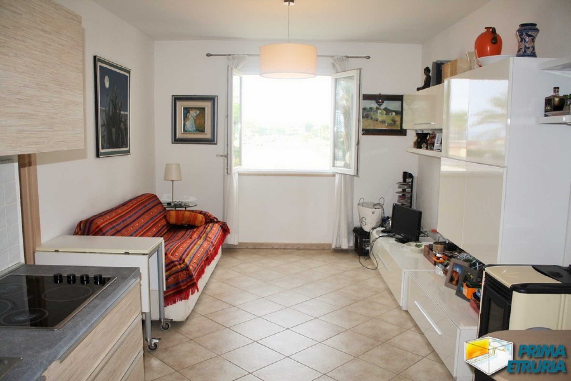 VENDESI ATTICO VISTA MARE - ZONA ROSMARINA -