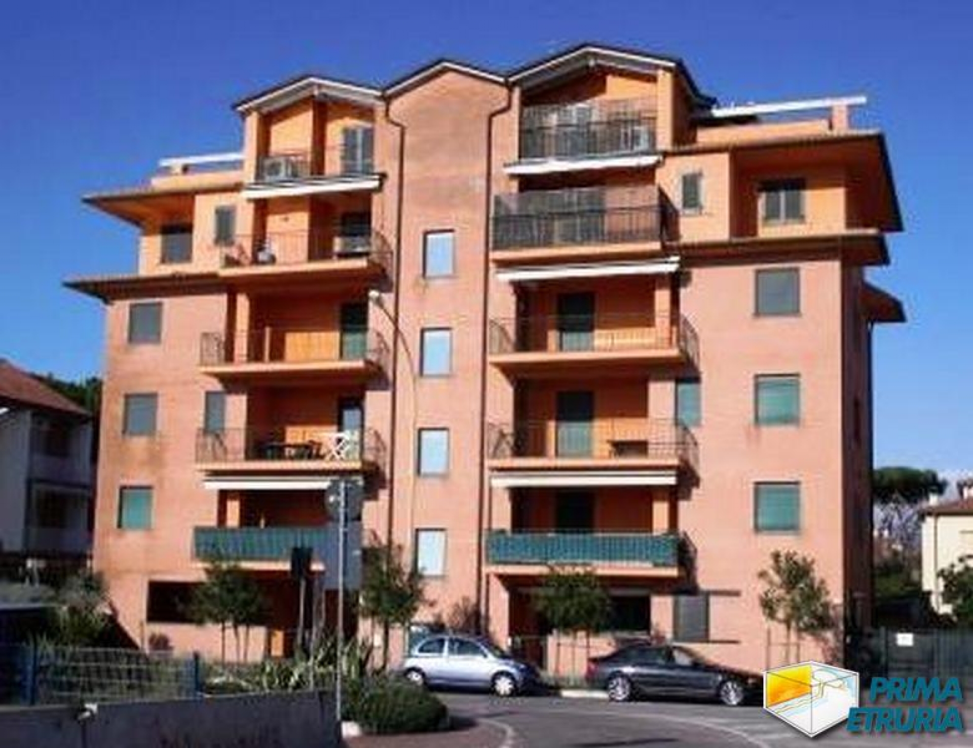 TRILOCALE VIA GROSSETANA 22 - MARINA DI GROSSETO -