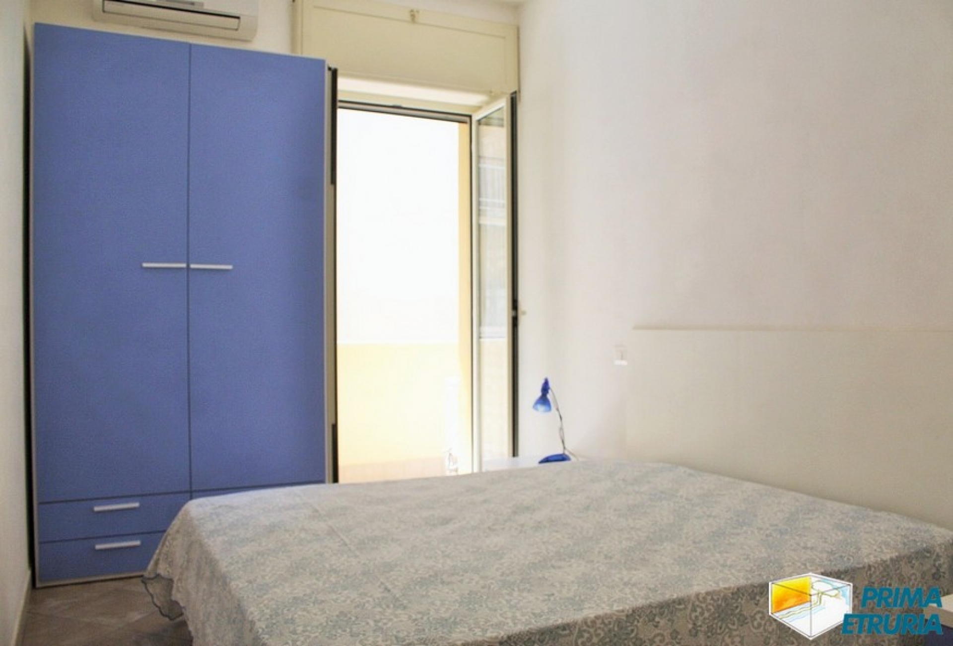 VENDESI BILOCALE VIA SILVIO PELLICO - ZONA CENTRO -