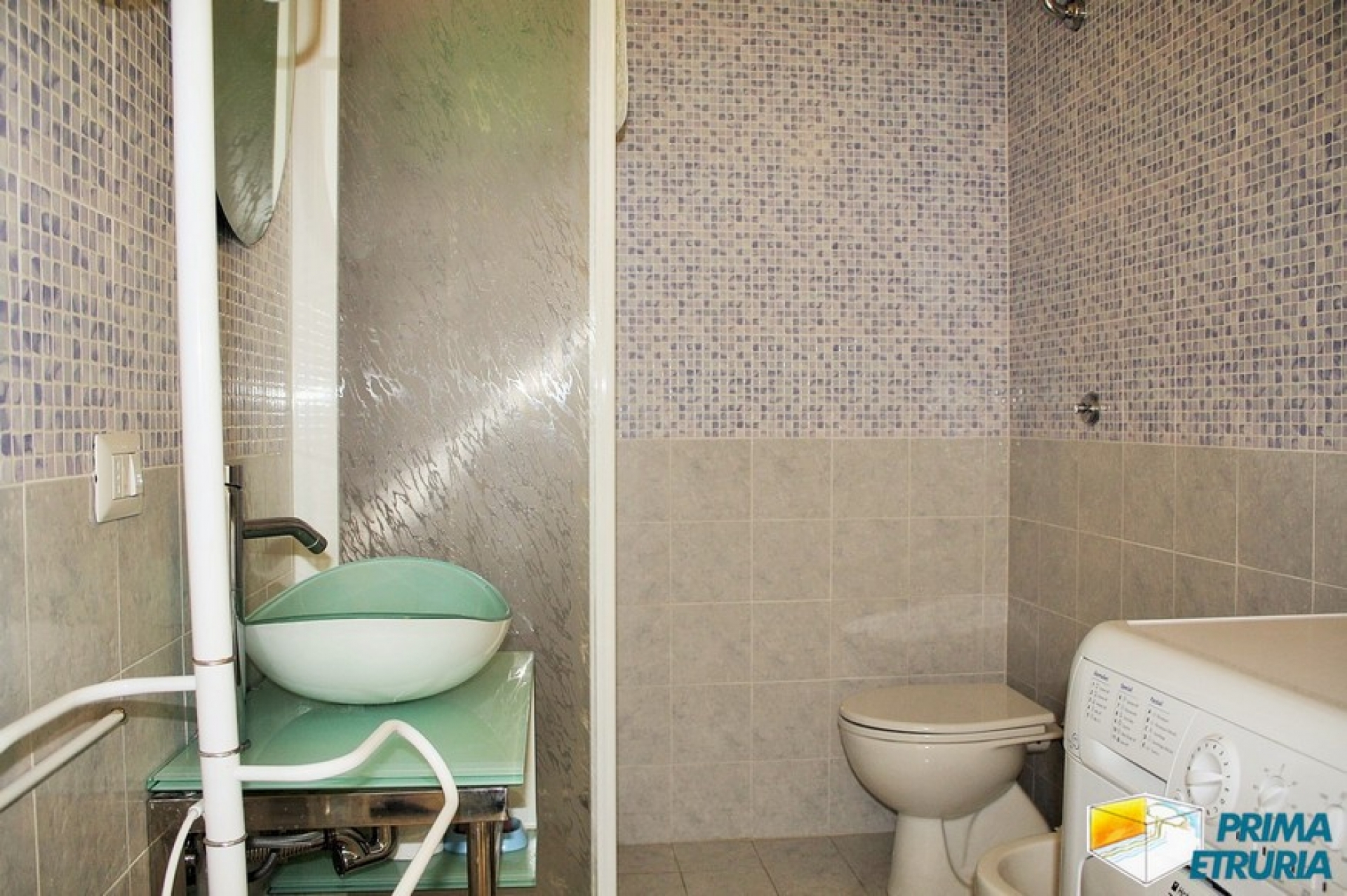 VENDESI BILOCALE VIA SILVIO PELLICO - ZONA CENTRO -